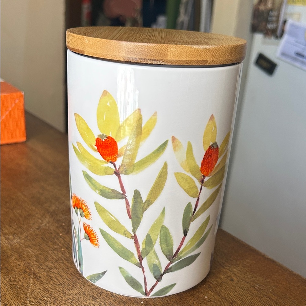 Bread and Butter Lucy King Floral Ceramic Canister with Bamboo Lid